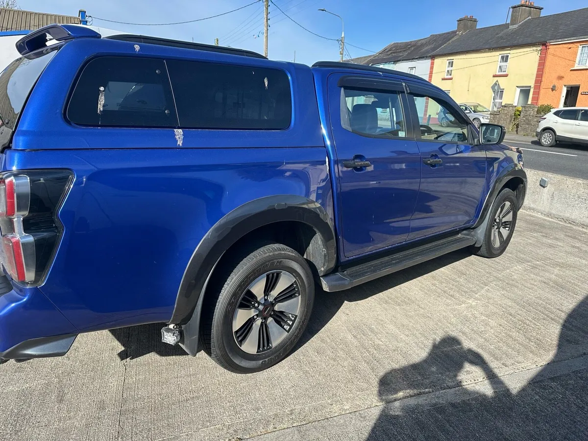 Isuzu D-Max - Image 3