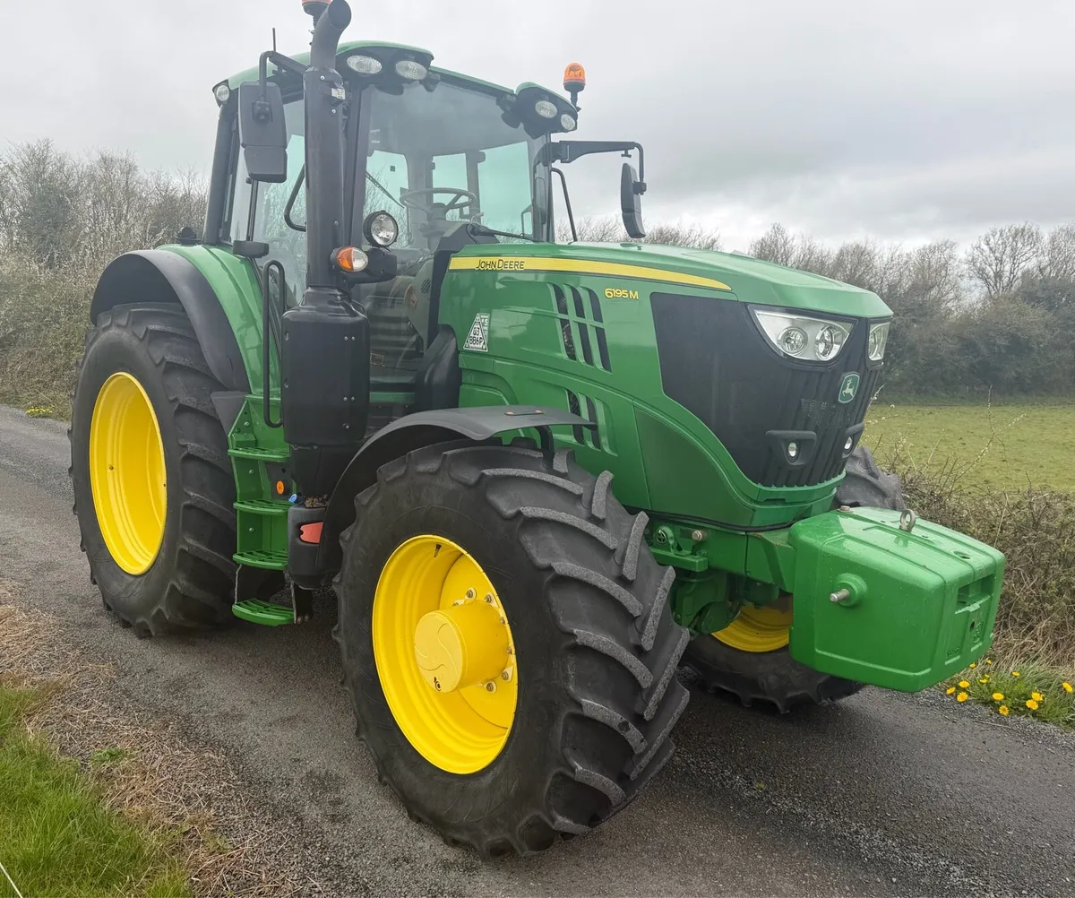 211 JOHN DEERE 6195M **REDUCED** - Image 2