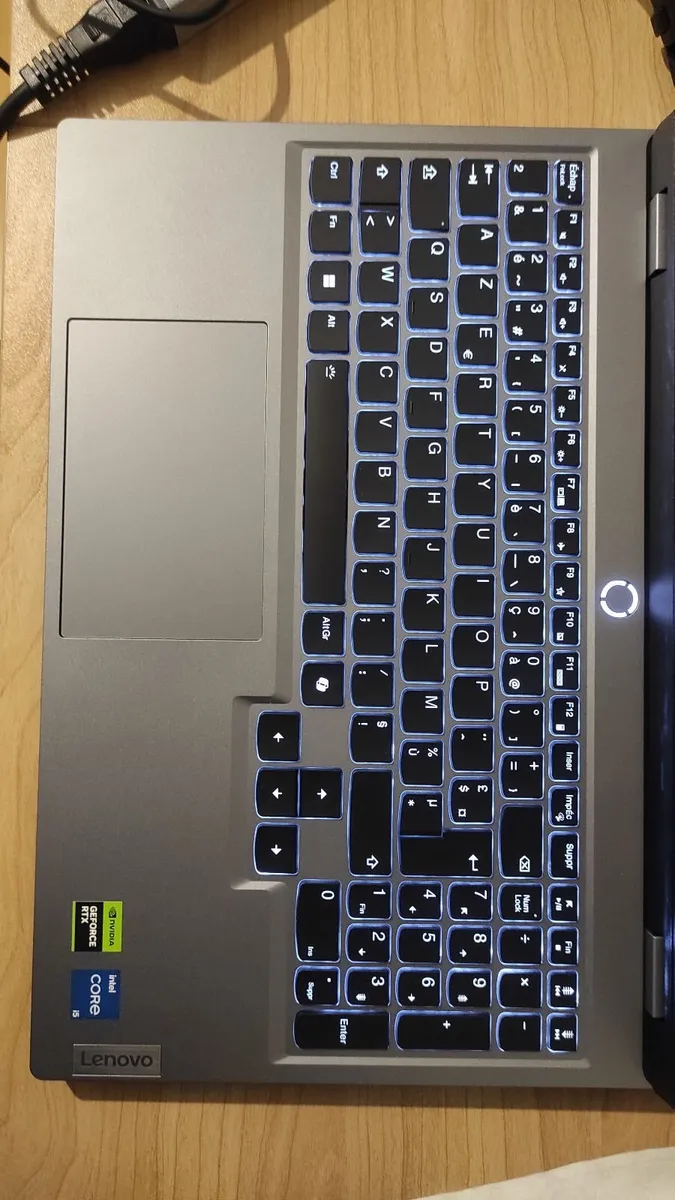 Lenovo LOQ RTX 4050 i5 24GB – Mint, Warranty - Image 2