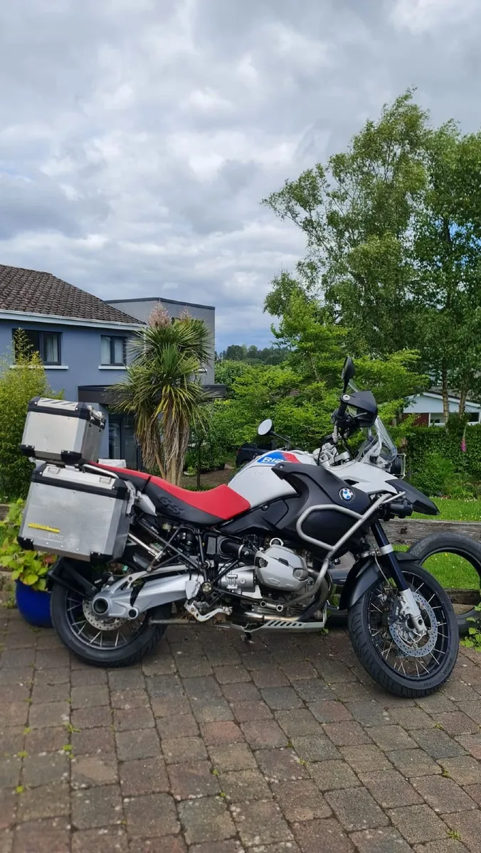 BMW R 1200 GS Adventure 2010 - Image 1