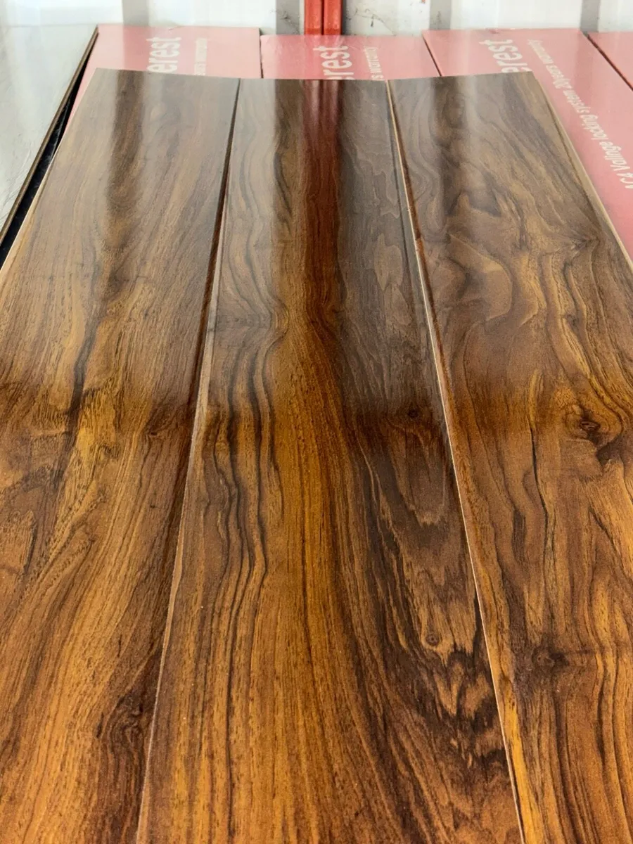 Brand new high gloss flooring - Image 1