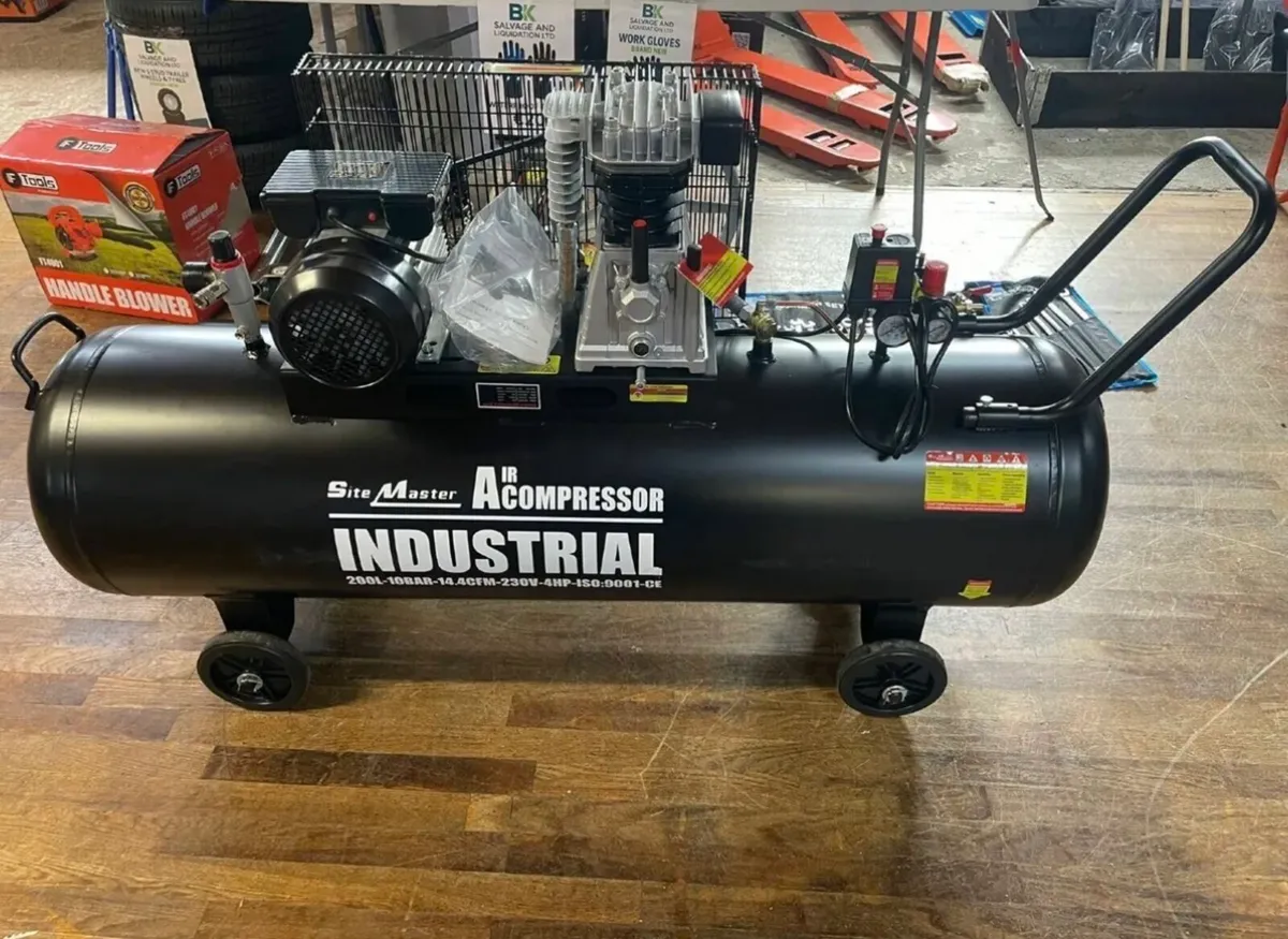 NEW 200l INDUSTRIAL USE AIR COMPRESSOR BELT DRIVEN - Image 2