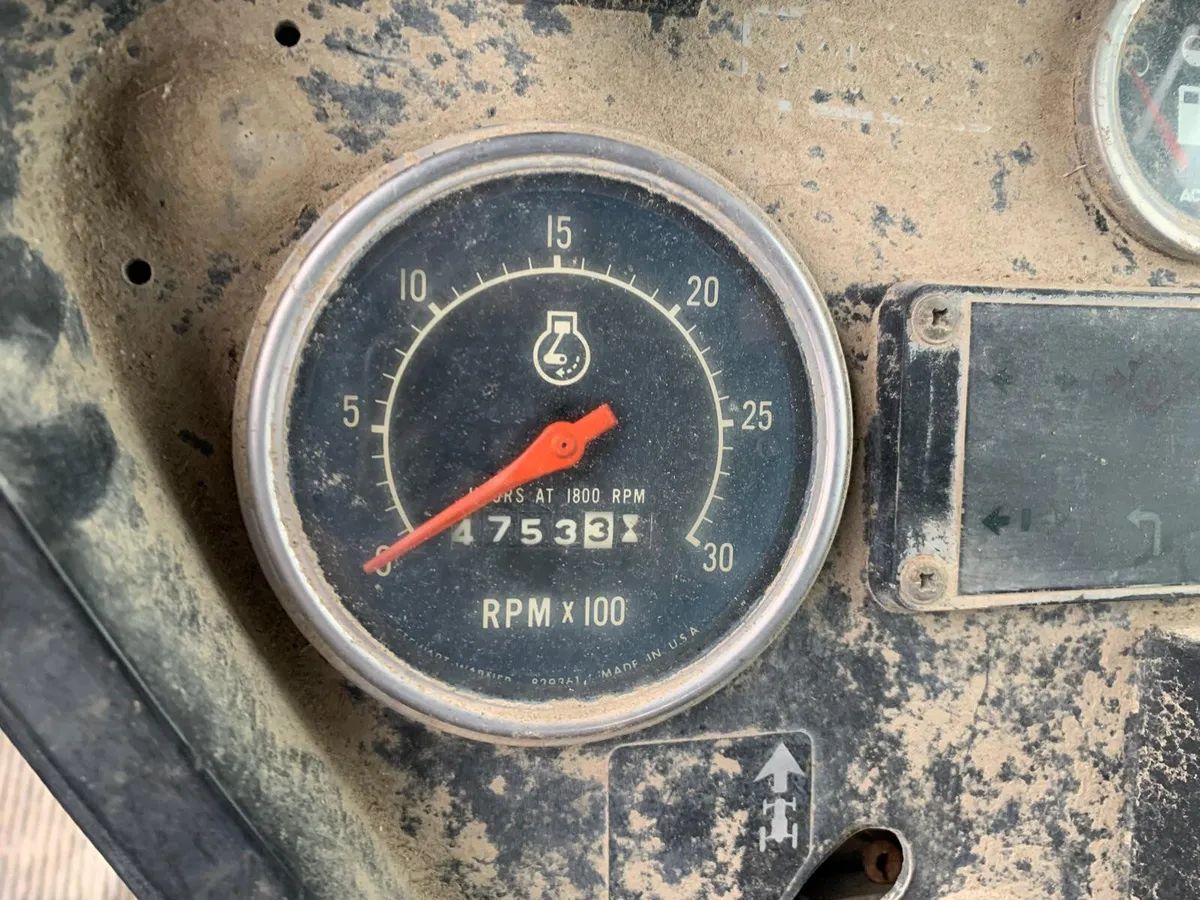 INTERNATIONAL HYDRO 84 FLATDECK - Image 4