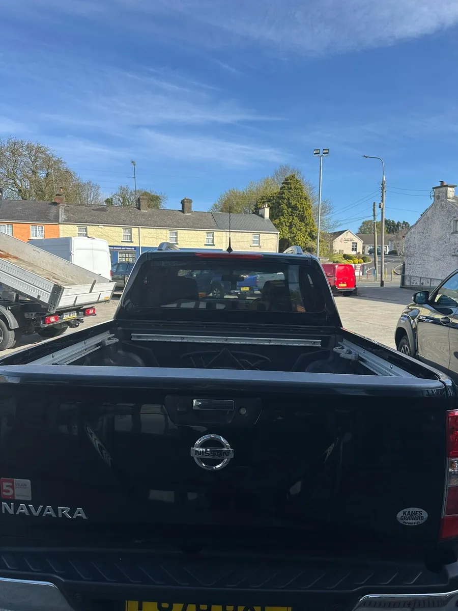 Nissan navara - Image 4