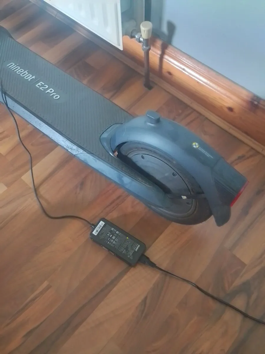 Electric scooter - Image 1