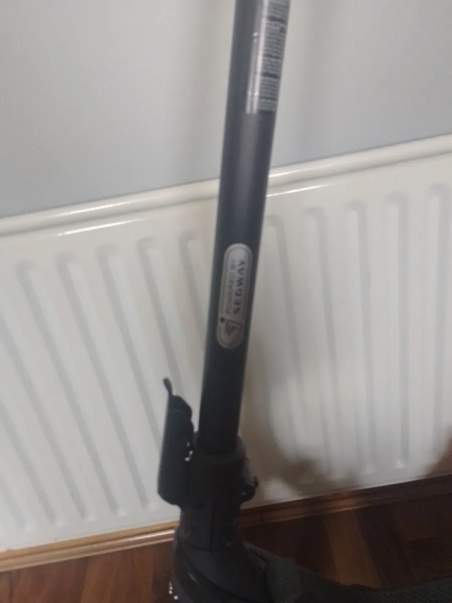 Electric scooter - Image 4