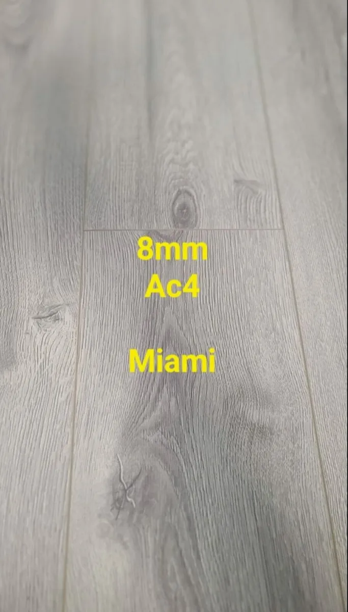 New 8mm laminate flooring