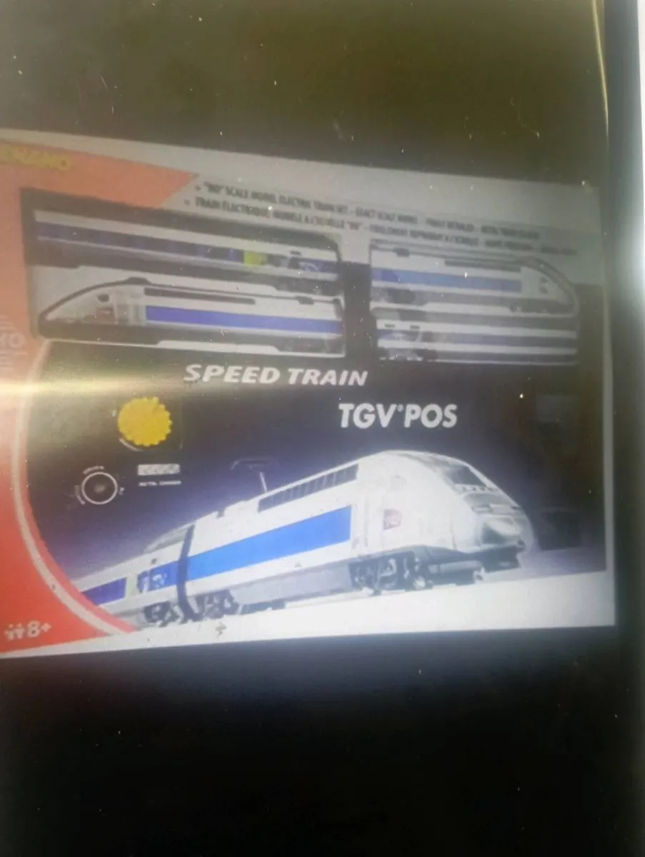 HO"SCALE MEHANO MODLE ELECTRIC TRAIN SET'S . - Image 2