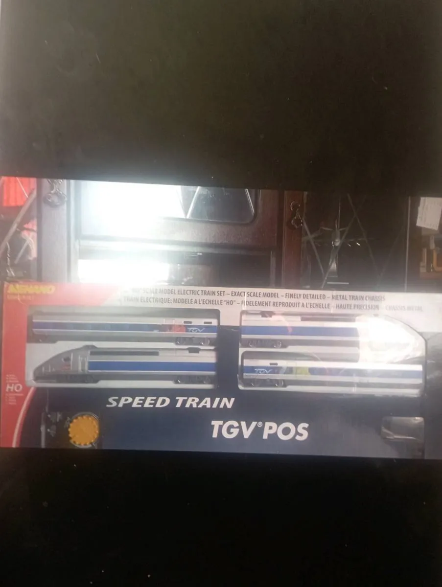 HO"SCALE MEHANO MODLE ELECTRIC TRAIN SET'S . - Image 3