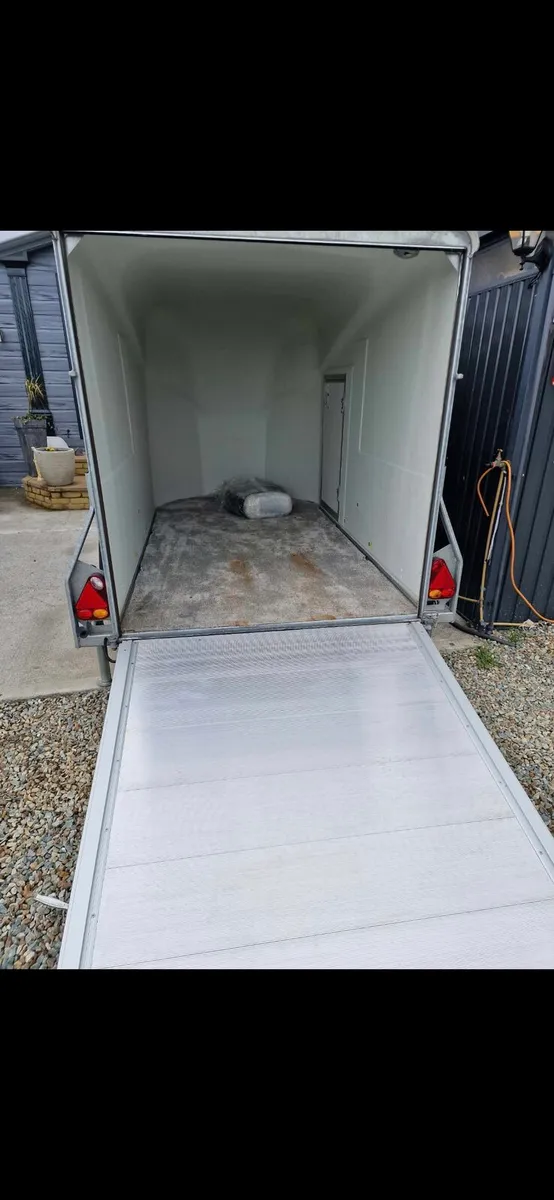 2021 debon trailer - Image 4