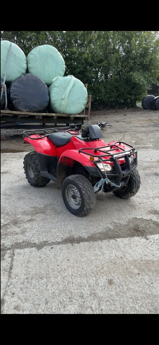 Honda 250 quad - Image 1