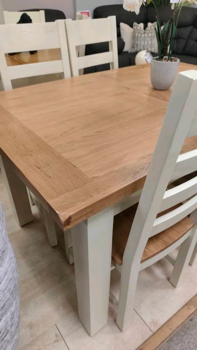 140-180cm Extendable Oak Dining Table, NEW - Image 2