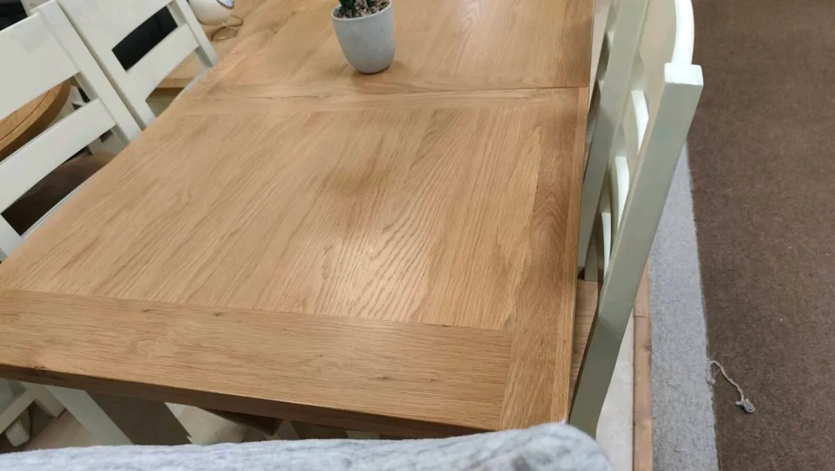 140-180cm Extendable Oak Dining Table, NEW - Image 3