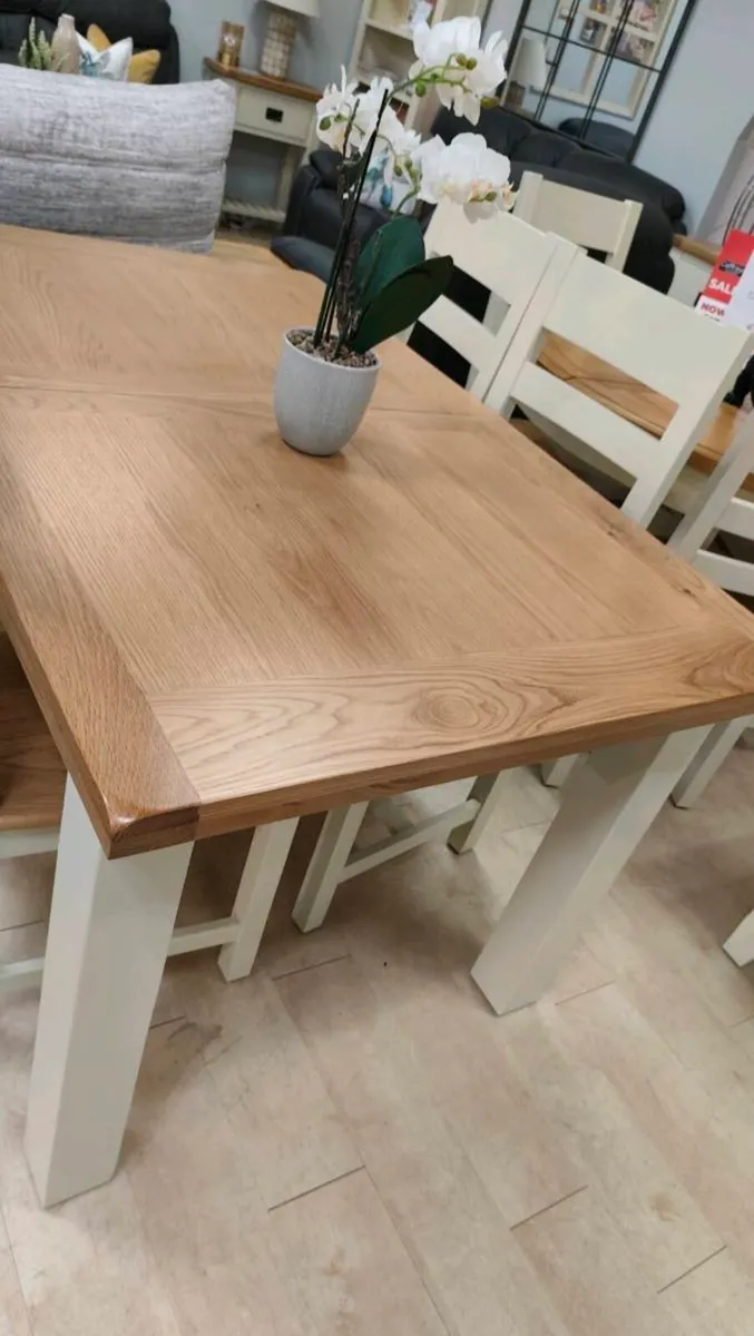 140-180cm Extendable Oak Dining Table, NEW - Image 4