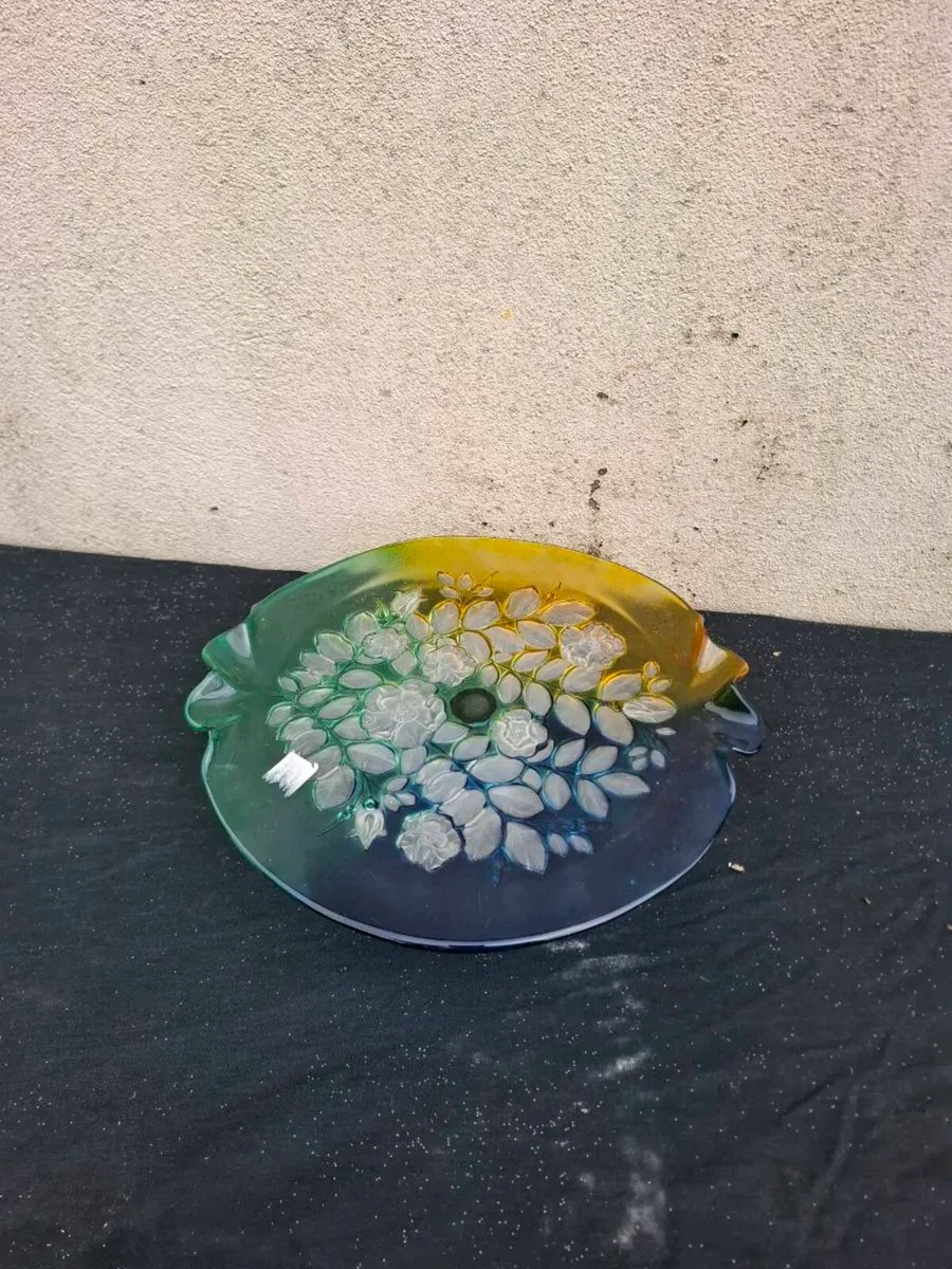 Glass cake stand postage possible - Image 1