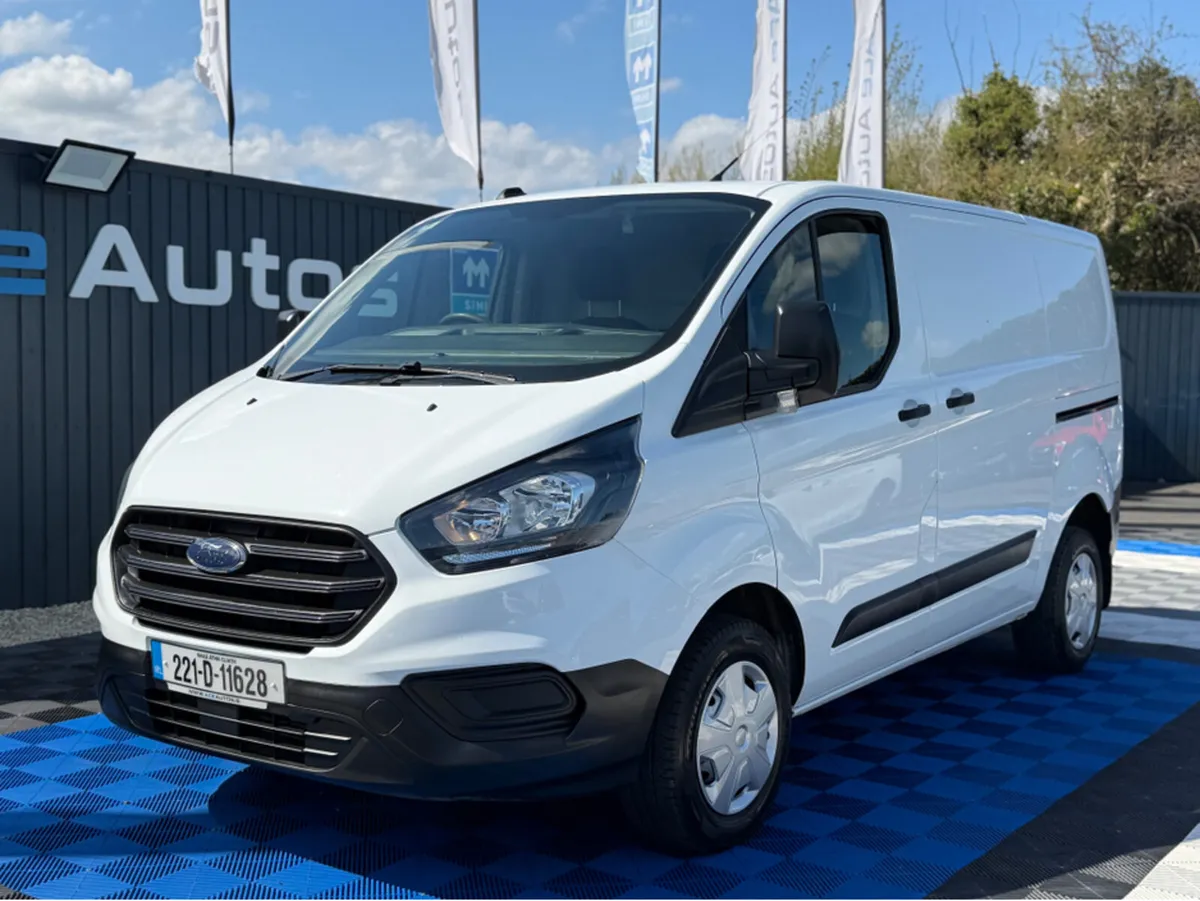 Ford Transit Custom BASE - 2.0L DIESEL - MANUAL - - Image 3