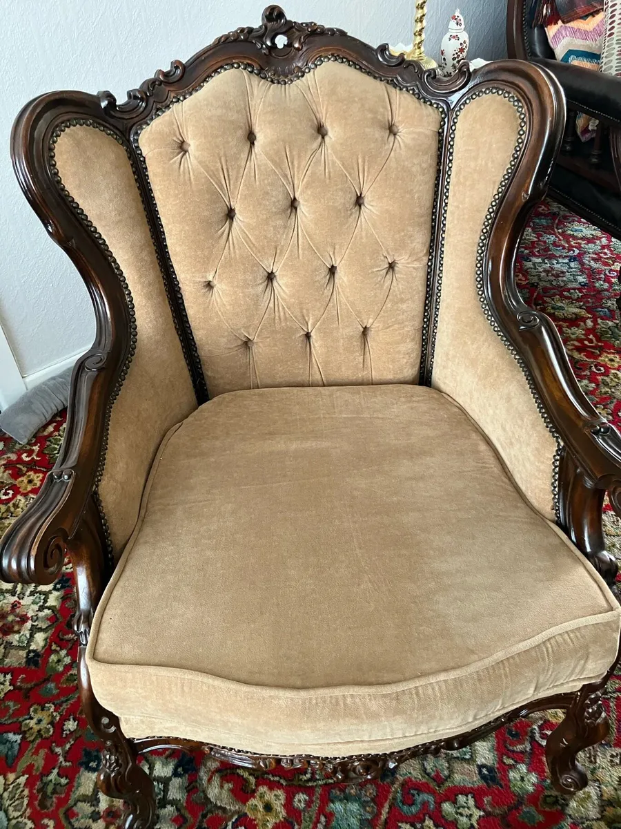 Victorian/rococo revival style sofa - Image 3