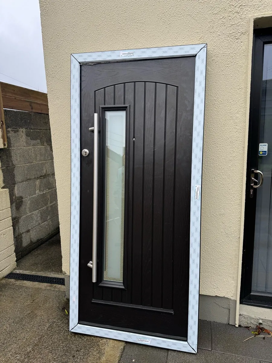 Composite door new. - Image 1