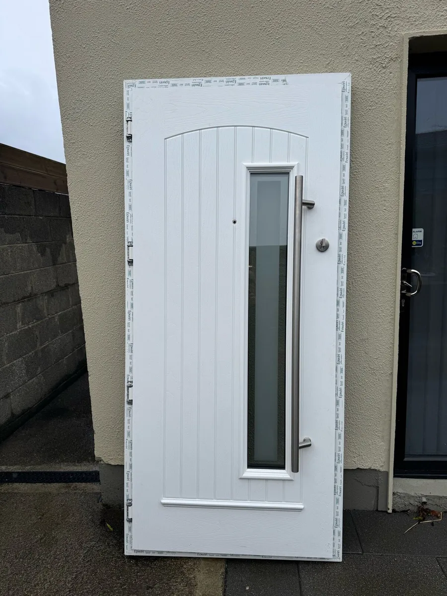 Composite door new. - Image 3