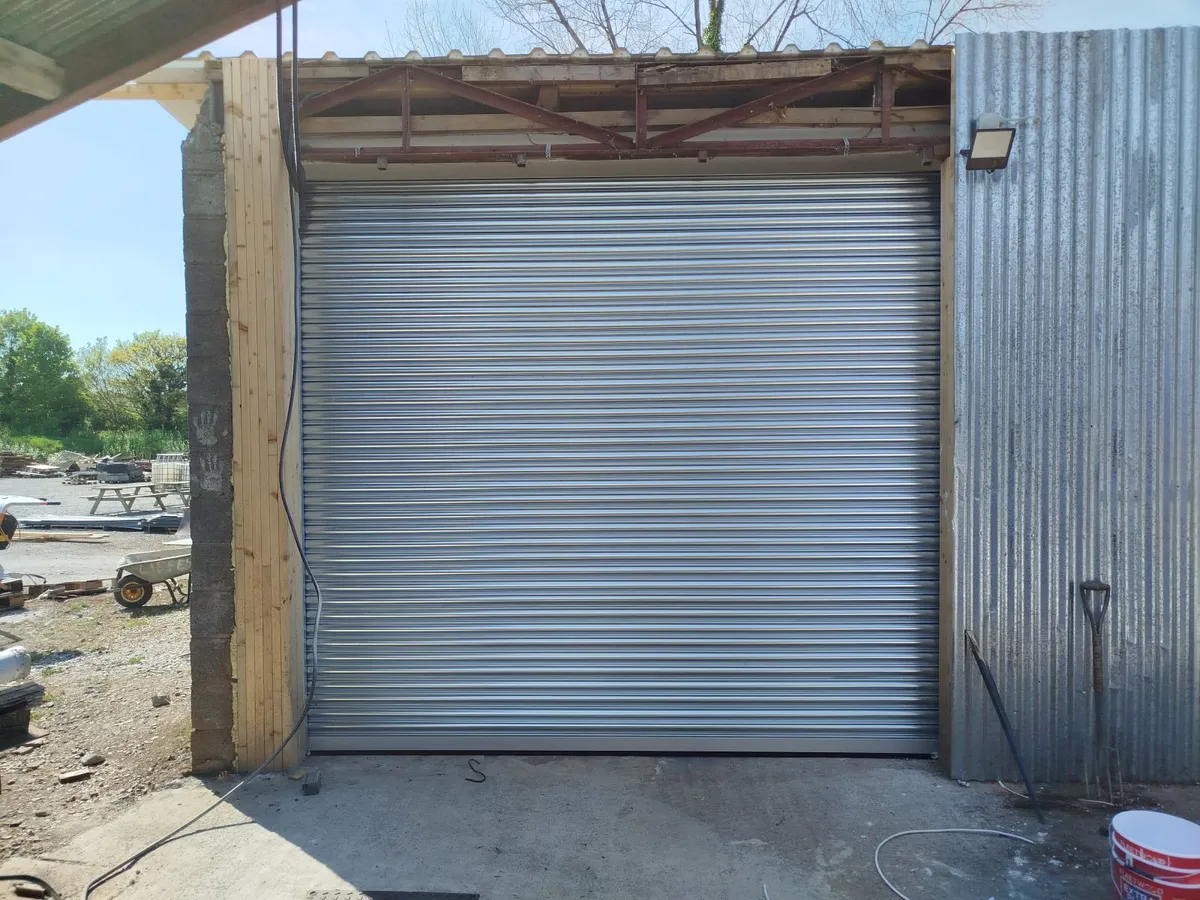 roller  shutters / doors - Image 3