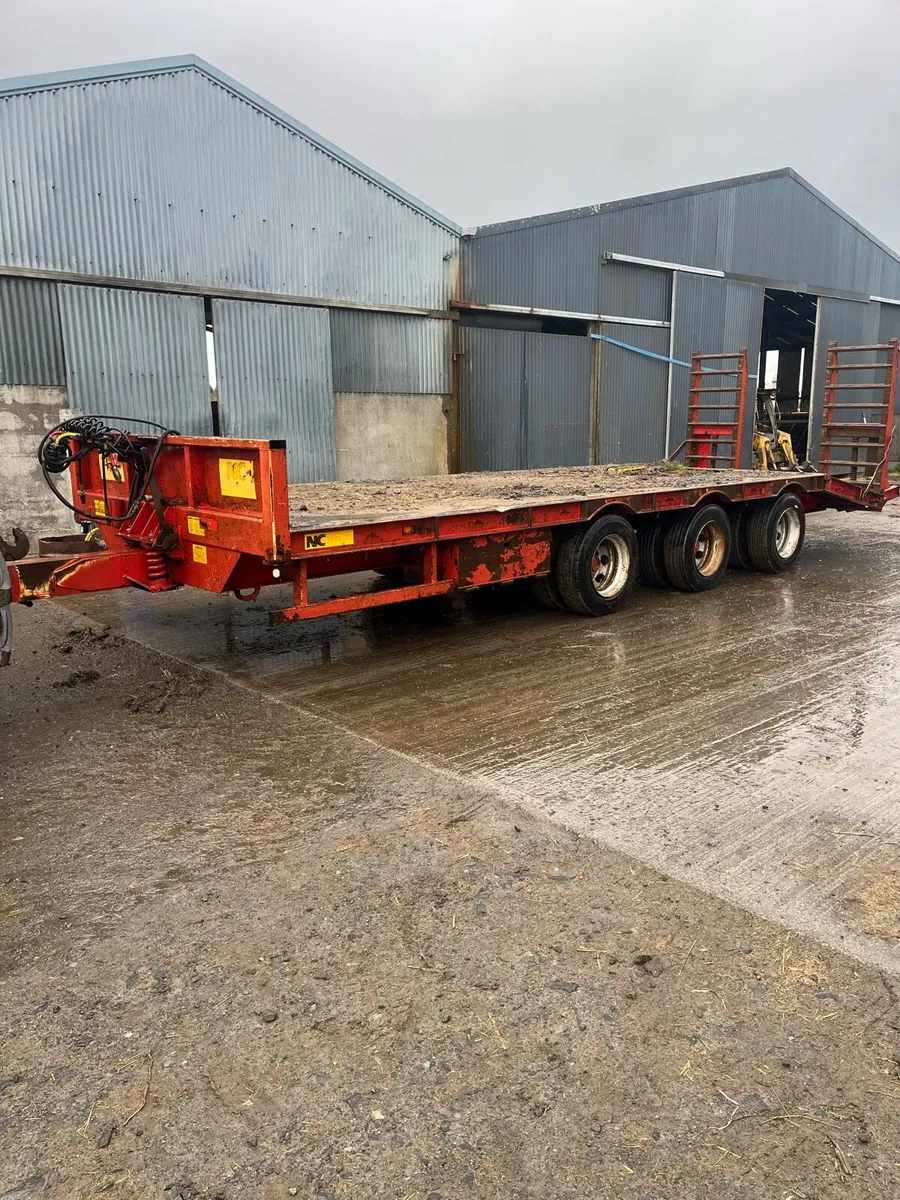 Nc tri axel low loader for sale - Image 3