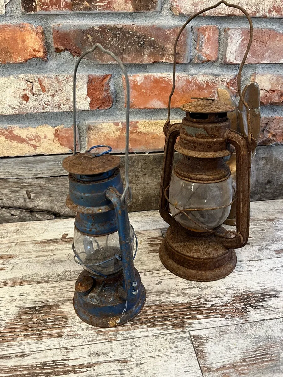 Vintage oil lamp - Image 4