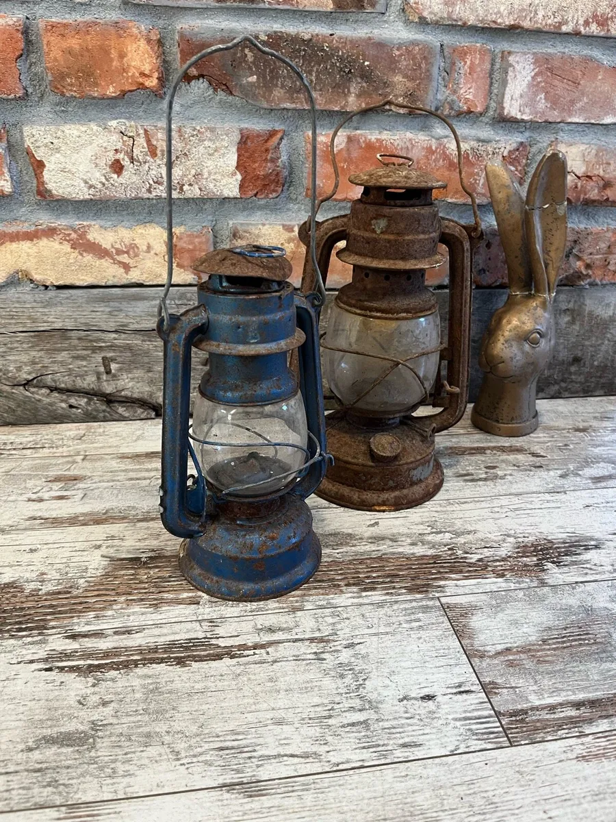 Vintage oil lamp - Image 1