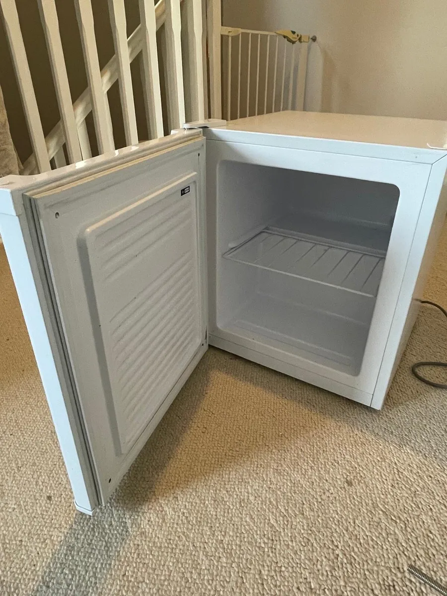 Small Freezer - Image 1