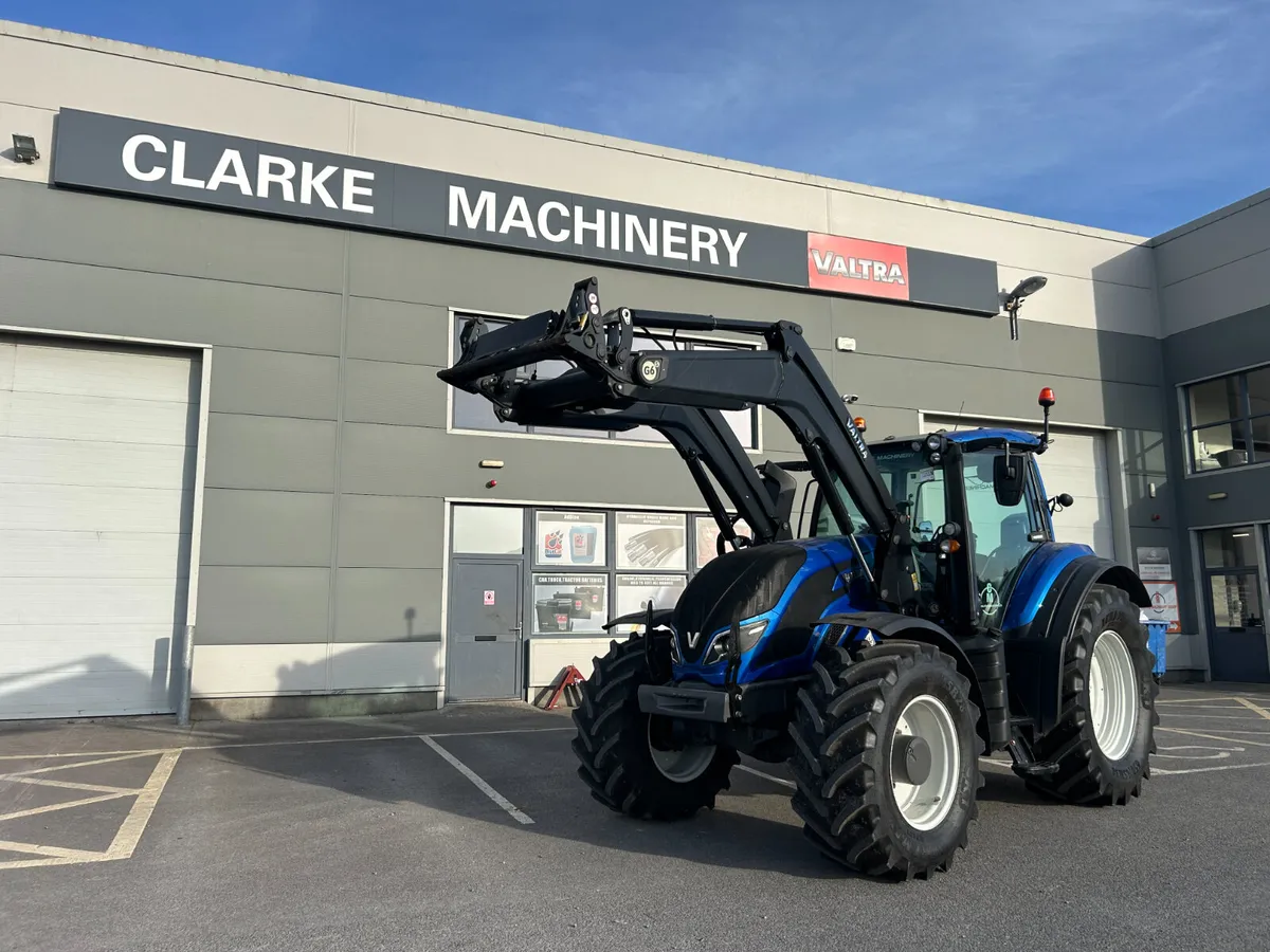 Valtra T154 G6s Loader - Image 1