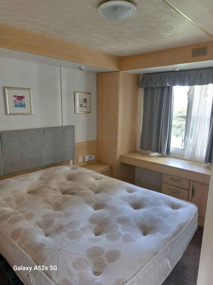 Mobile Home - Image 3