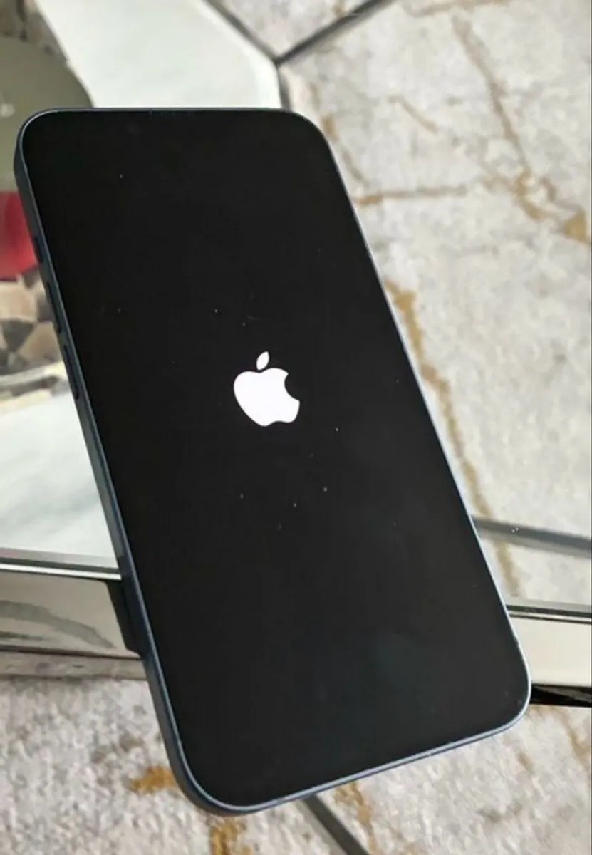 iphone 14 - Image 1