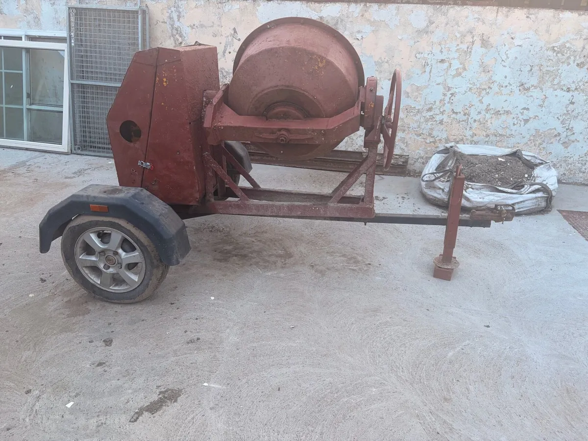 DIESEL CEMENT MIXER - Image 2