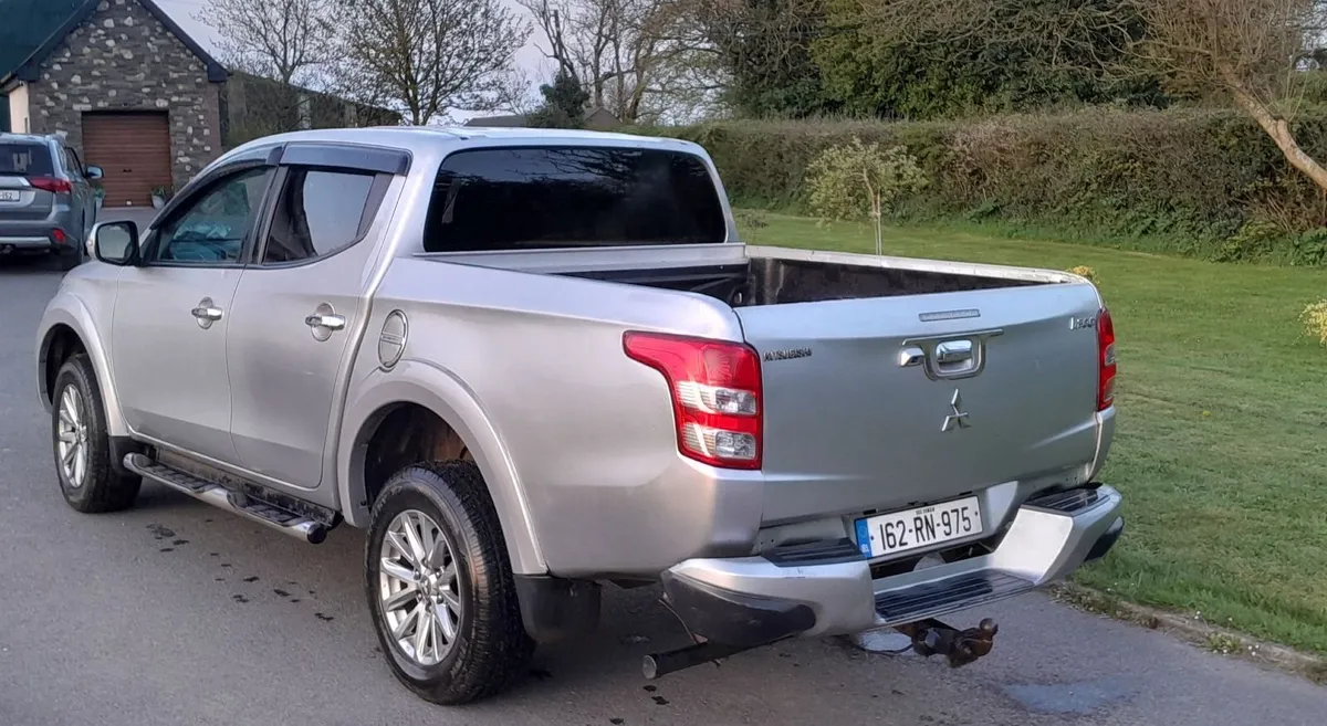 Mitsubishi L200 2016 - Image 1