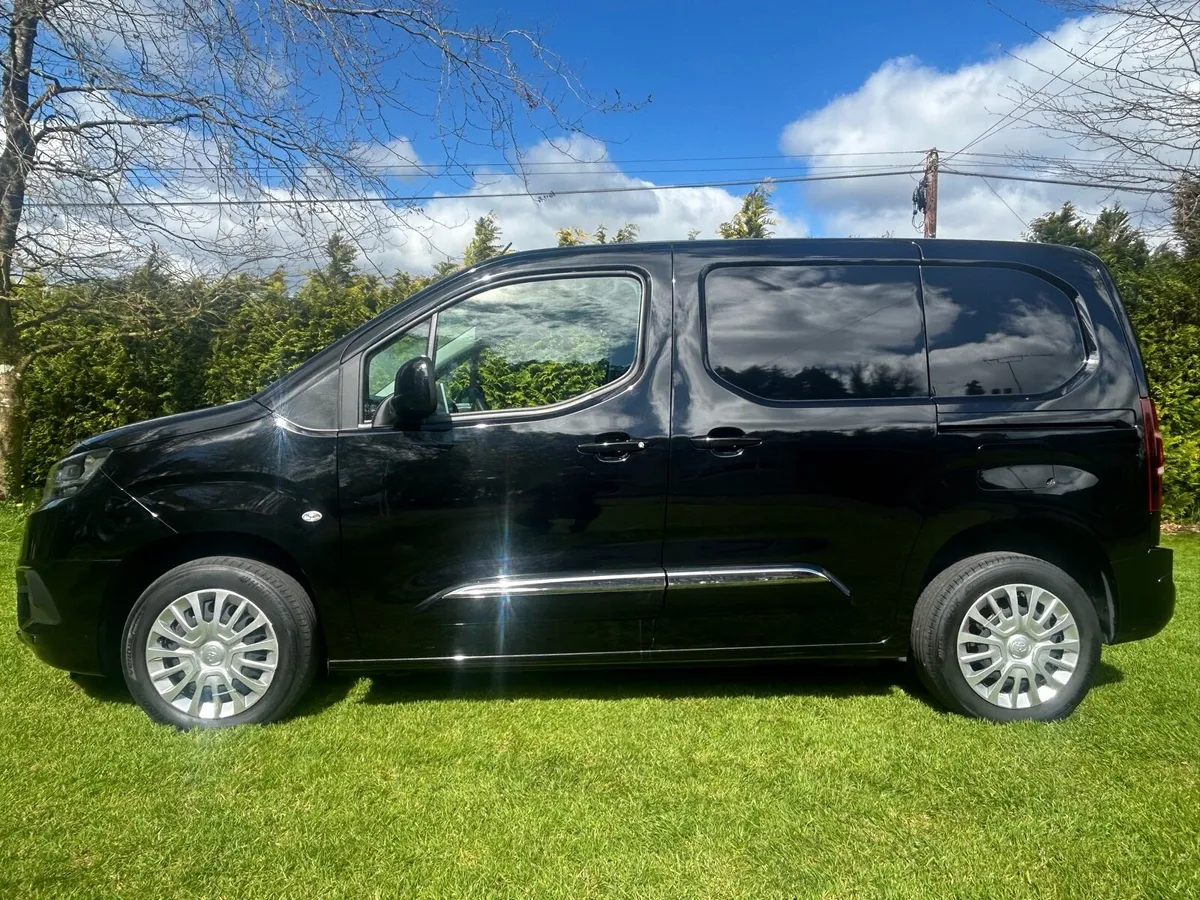 2023 Toyota Proace City GX 1.5 SWB + VAT 1000 KG - Image 2