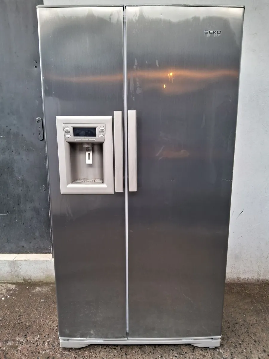 AMERICAN FRIDGE AND FREEZER - Image 1