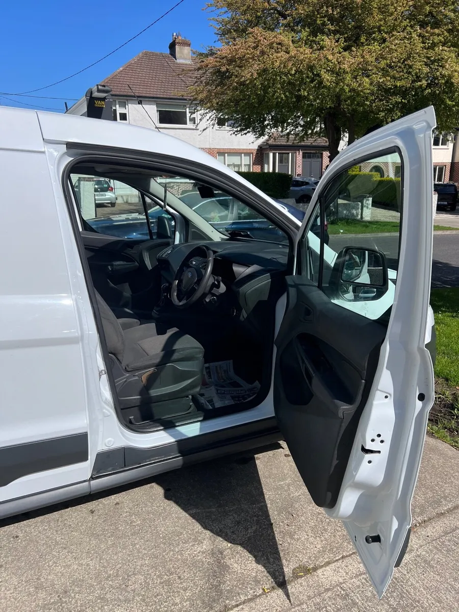 Ford Transit 2015 - Image 2