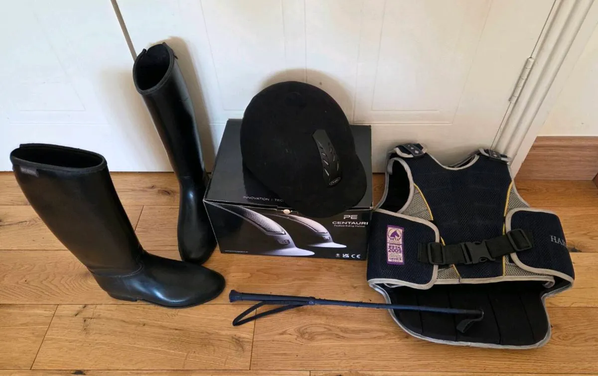 Horse riding bundle - Image 1