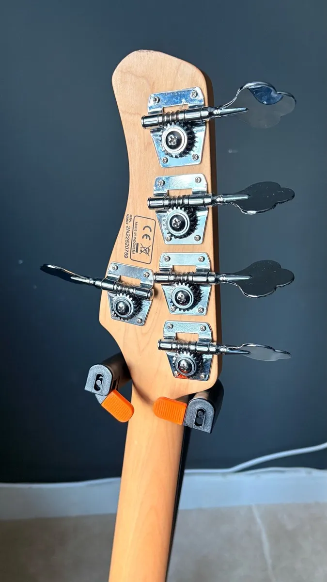 Marcus Miller Sire V3-5 (2nd Gen) Mahogany Red - Image 4