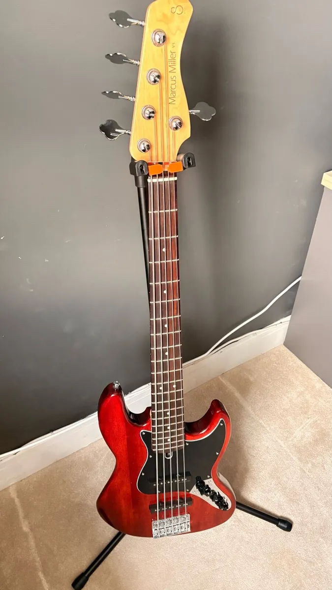 Marcus Miller Sire V3-5 (2nd Gen) Mahogany Red - Image 1