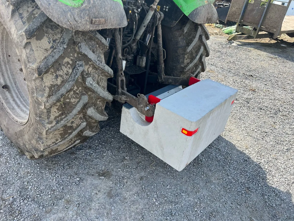 New 750-900kg weight block - Image 1