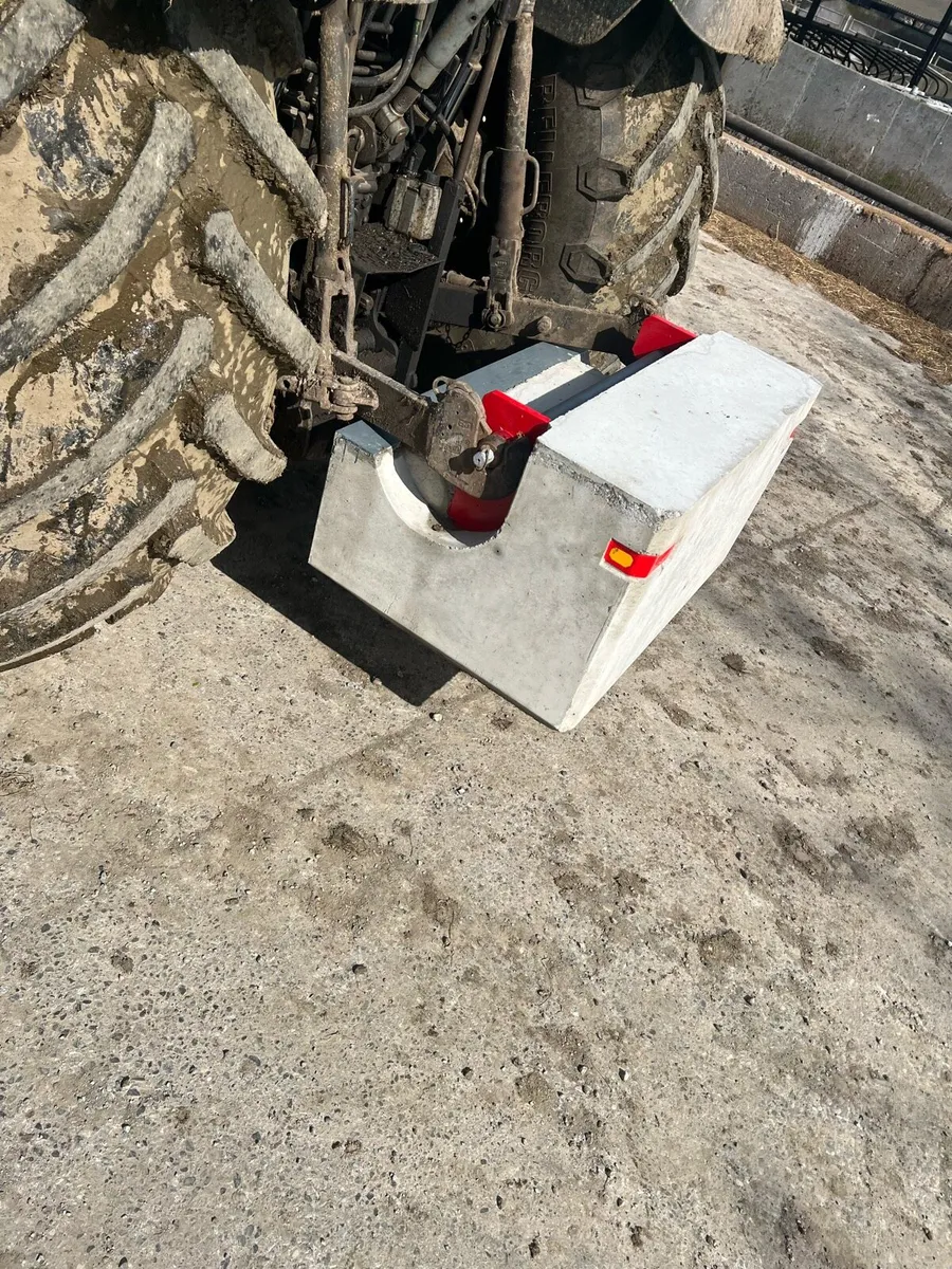 New 750-900kg weight block - Image 3