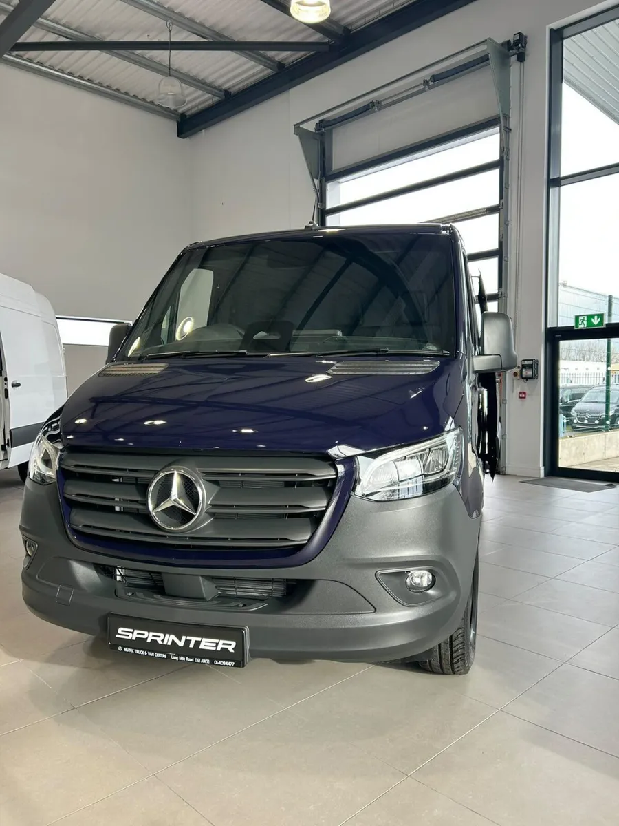 Mercedes-Benz Sprinter 317 CDI  SELECT L2 H1 - Image 1