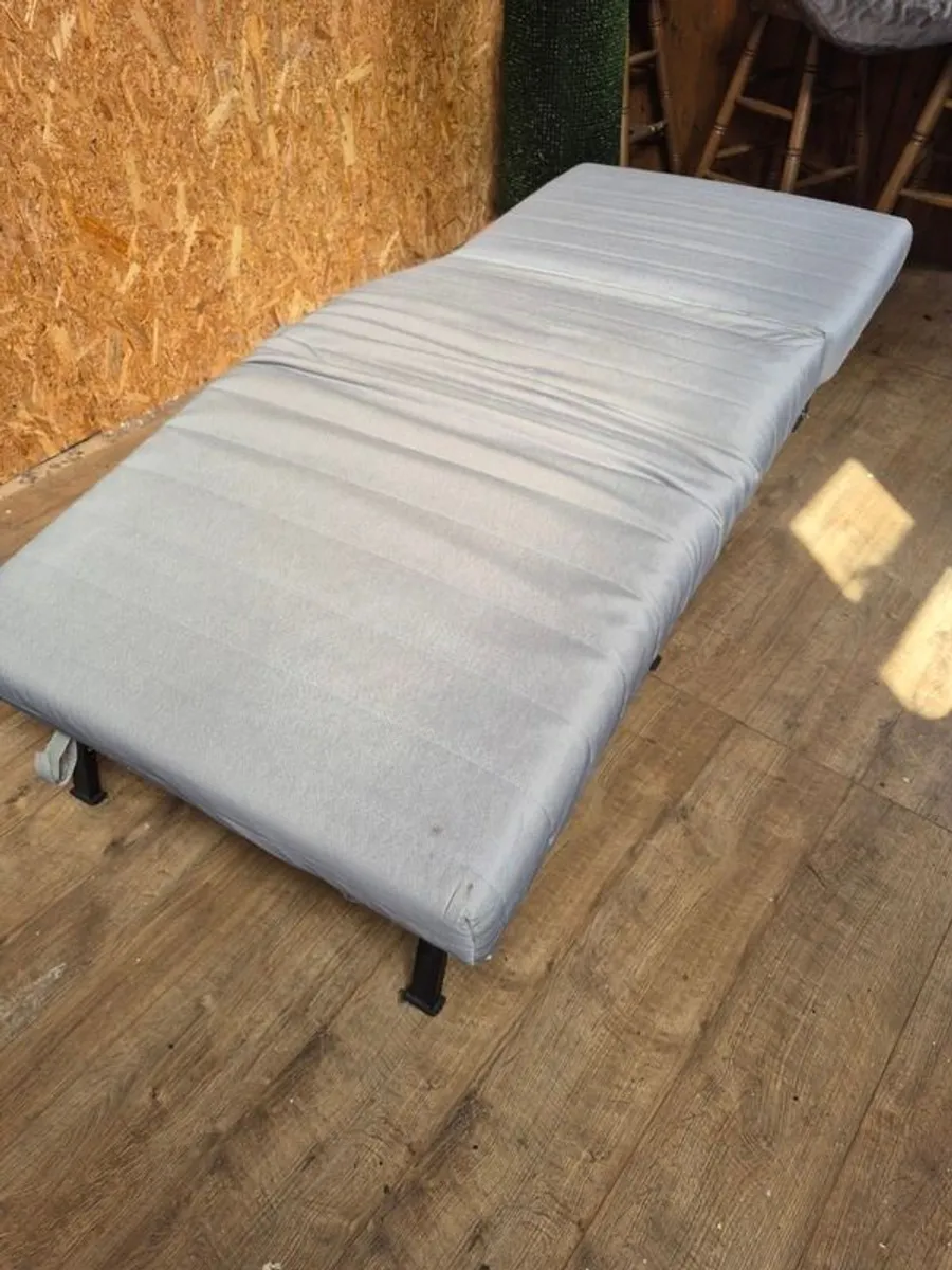 Fold out  Bed - Image 2