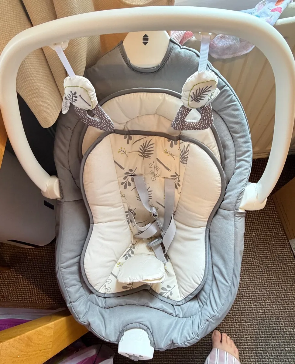 Baby swing - Image 3