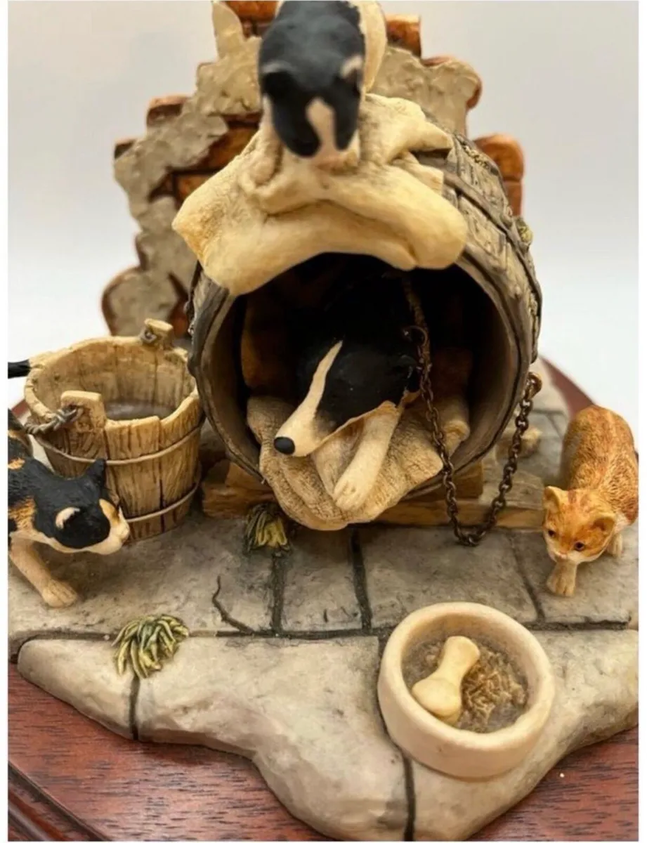 Vintage Let Sleeping Dogs Lie Sculpture - Image 1