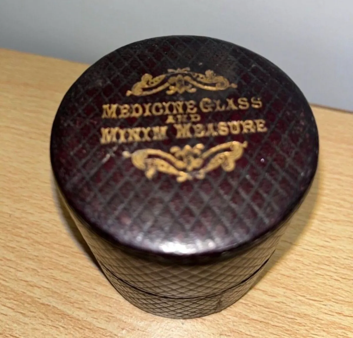 Antique Doctors medicine glass - Image 3