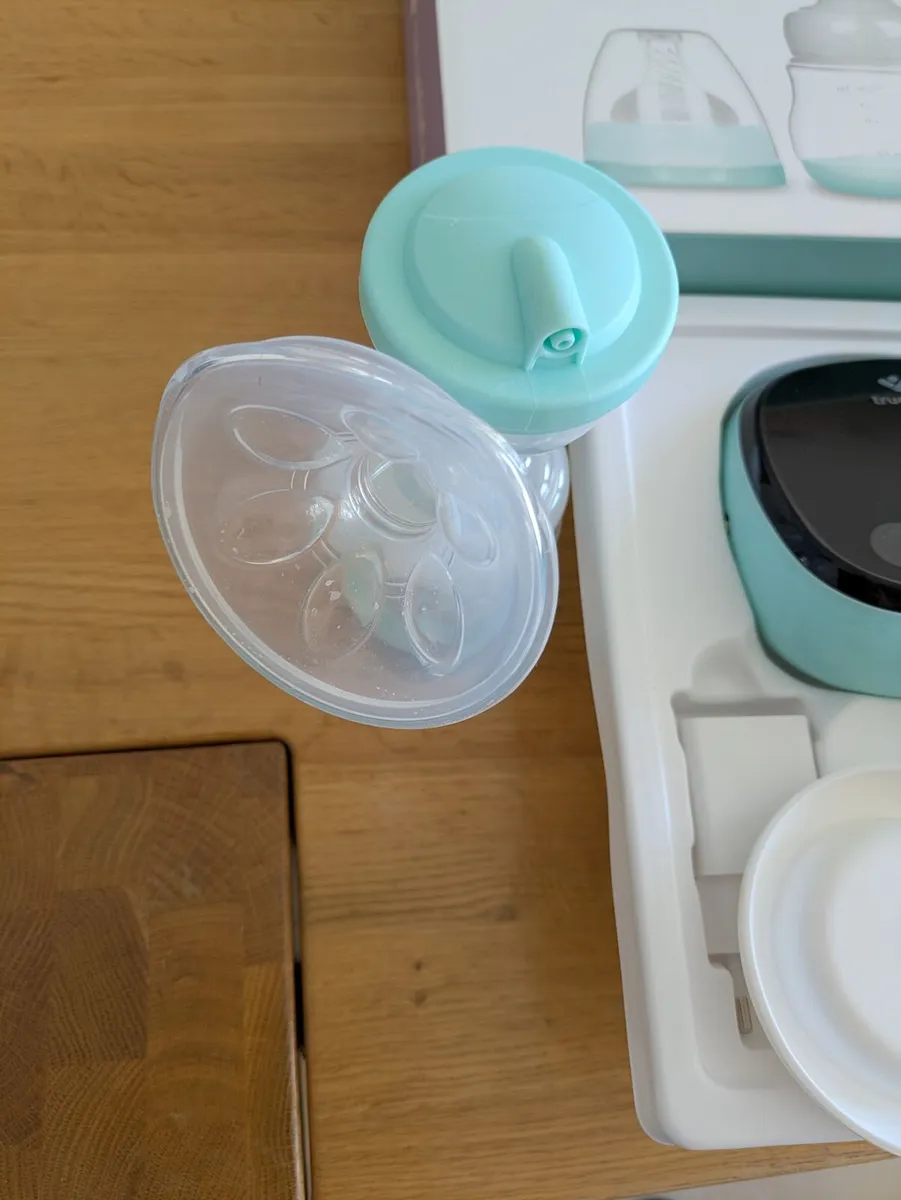 Electric breast pump - Image 1