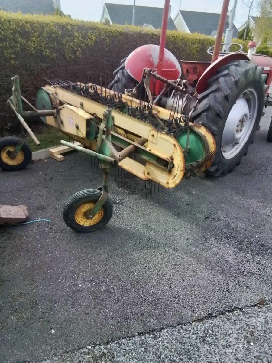 Hay turnerbelt driven - Image 2