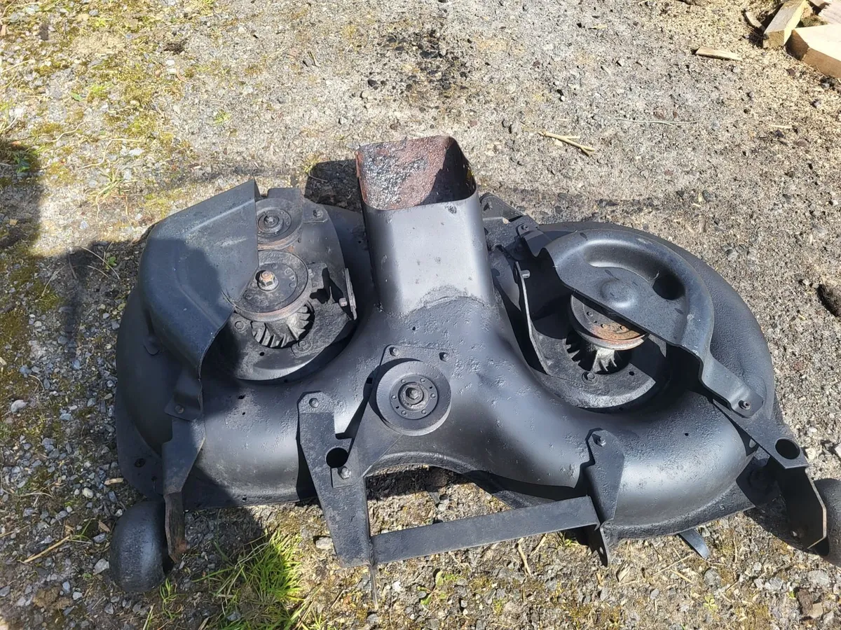 Deck 42 in - Image 2