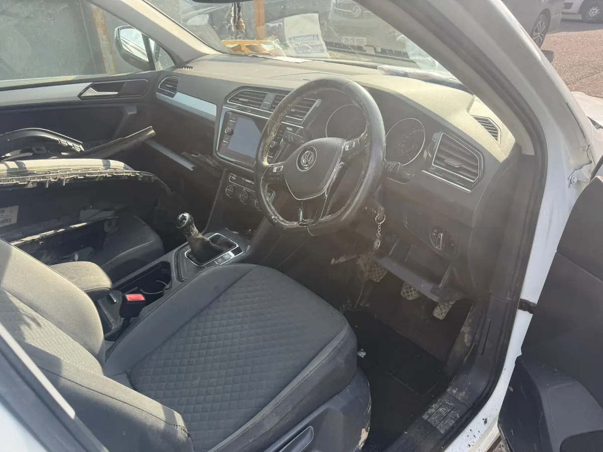 2018 Volkswagen Tiguan 2.0 Diesel For Breaking! - Image 3